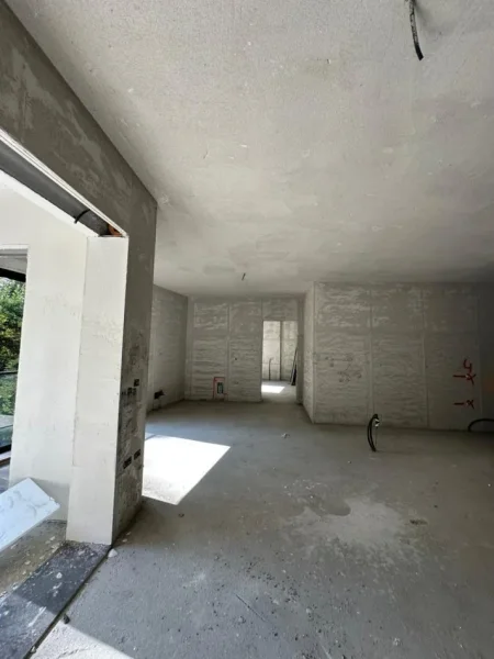 Tirane, shitet apartament 2+1+Ballkon Kati 4, 143 m² 560.000 € (Rruga Elbasanit)