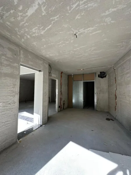 Tirane, shitet apartament 2+1+Ballkon Kati 4, 143 m² 560.000 € (Rruga Elbasanit)