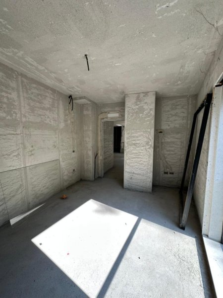 Tirane, shitet apartament 2+1+Ballkon Kati 4, 143 m² 560.000 € (Rruga Elbasanit)