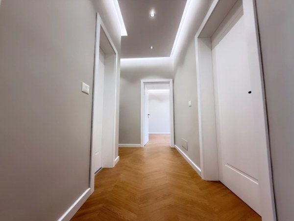 Tirane, shitet apartament 2+1 , 90 m² 255.000 € (prane taiwan)