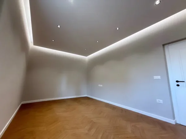 Tirane, shitet apartament 2+1 , 90 m² 255.000 € (prane taiwan)