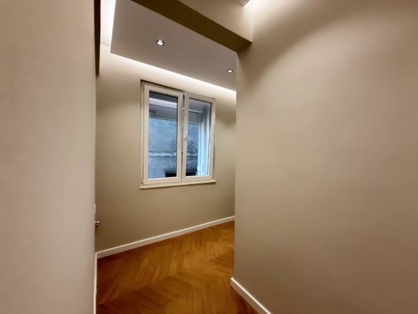 Tirane, shitet apartament 2+1 , 90 m² 255.000 € (prane taiwan)