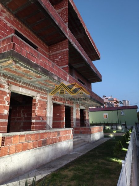 Durres, shitet Vile Kati 4, 547 m² 250.000 € 