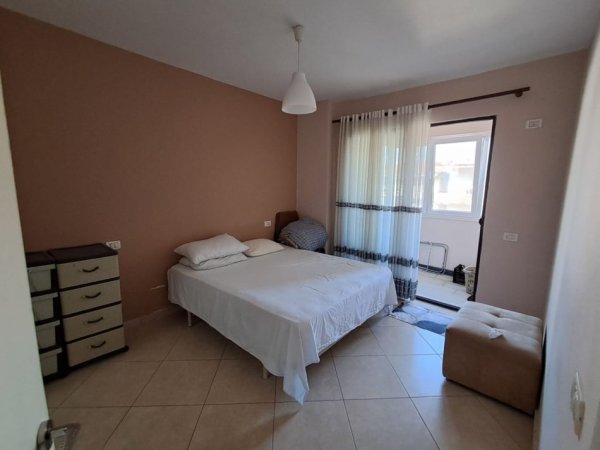 Tirane, jepet me qera apartament 2+1+Ballkon Kati 5, 104 m² 550 € (Astir)