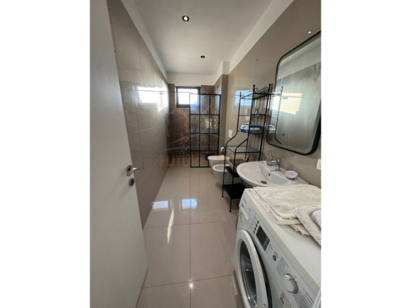 Tirane, jepet me qera apartament 1+1 Kati 8, 57 m² 600 € (Rezidenca Future Home,TEDOR KEKO)