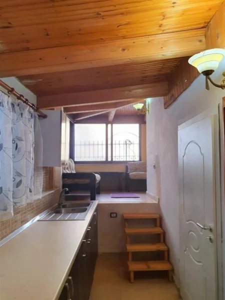 Tirane, shitet apartament 2+1+Ballkon Kati 1, 105 m² 140.000 € (Xhamia e Tabakeve)