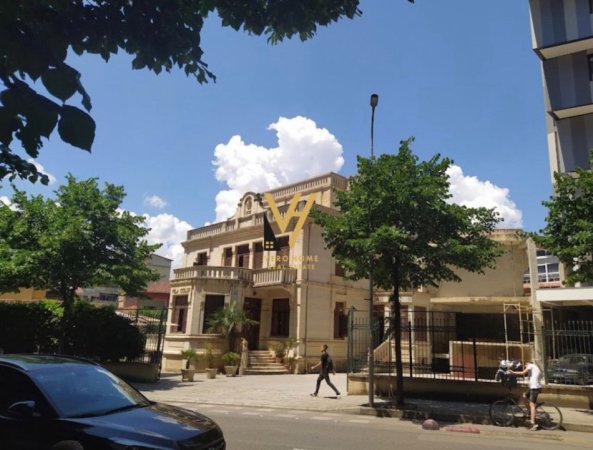 Tirane, shitet apartament 2+1+Ballkon Kati 3, 95 m² 190.000 € (VILA GOLD, SELVIA)