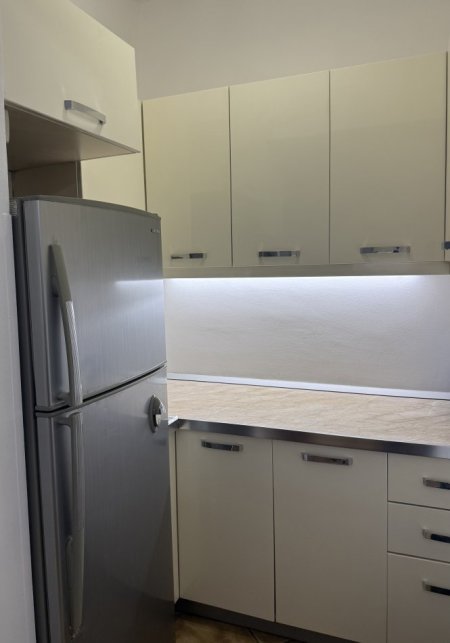 Tirane, jepet me qera apartament 2+1 Kati 8, 74 m² 600 € (BULEVARDI GJERGJ FISHTA)