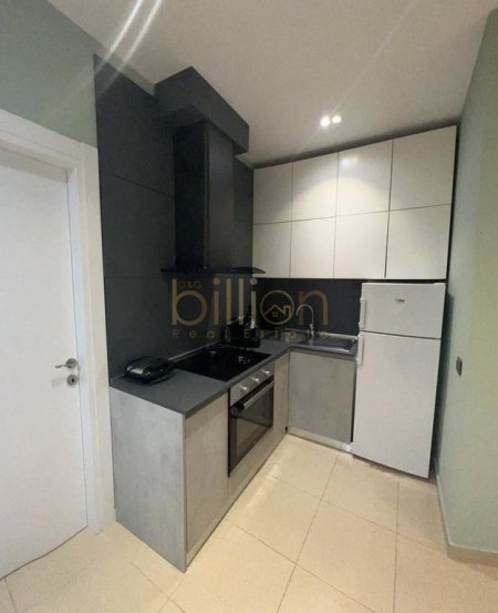 Tirane, jepet me qera 1+1+Ballkon , 61 m² 1.200 € (Qender)