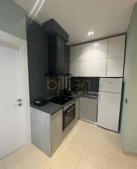 Tirane, jepet me qera 1+1+Ballkon , 61 m² 1.200 € (Qender)