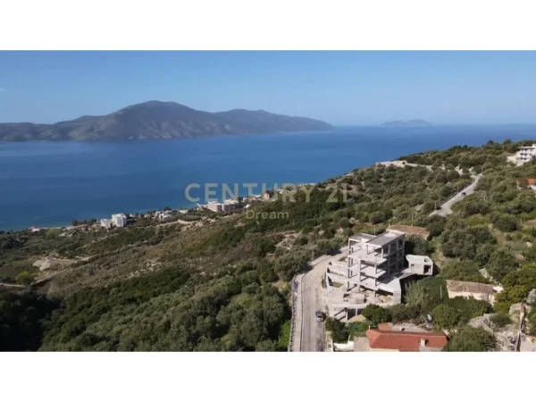 Vlore, shitet apartament 2+1 Kati 3, 88 m² 148.920 € (Rezidenca ,” Radhima”)