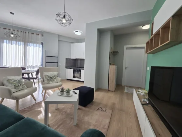 Tirane, jepet me qera apartament 2+1 Kati 3, 80 m² 600 € (Oasis Rezidence)