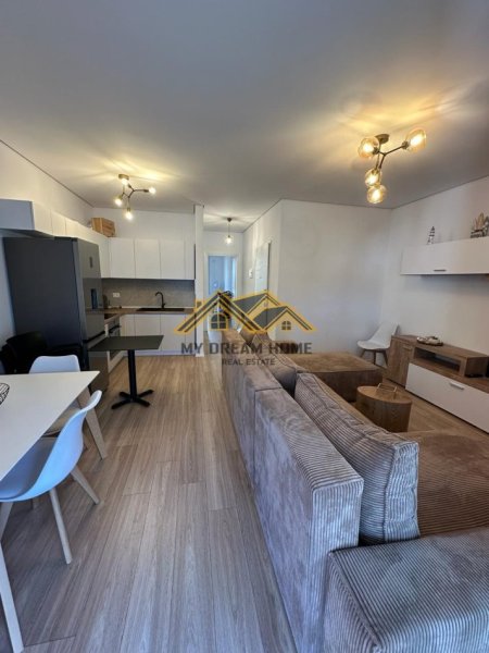 Durres, shitet 1+1 Kati 2, 220.000 €