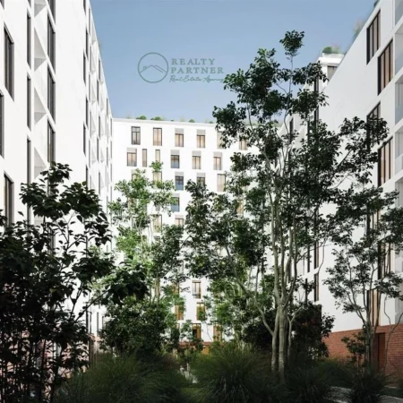 Tirane, shitet apartament 2+1+Aneks+Ballkon Kati 8, 107 m² 153.500 € (Fusha e Aviacionit)