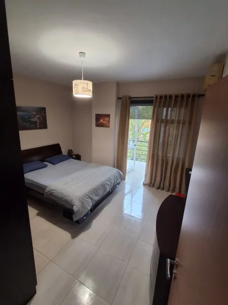 Tirane, shitet apartament 1+1+Aneks+Ballkon Kati 3, 71 m² 125.000 € 