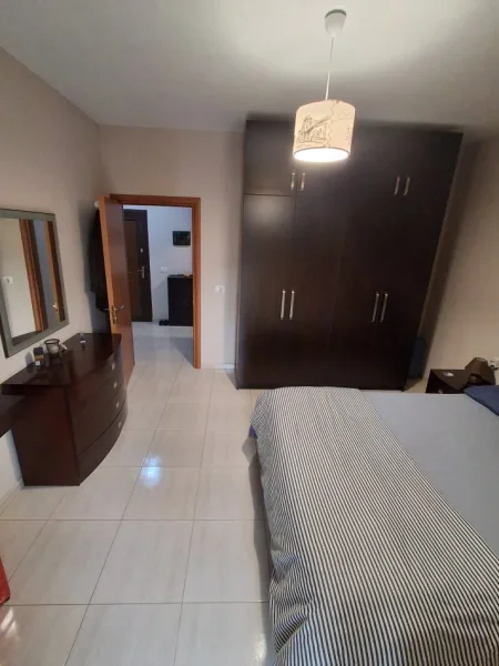 Tirane, shitet apartament 1+1+Aneks+Ballkon Kati 3, 71 m² 125.000 € 