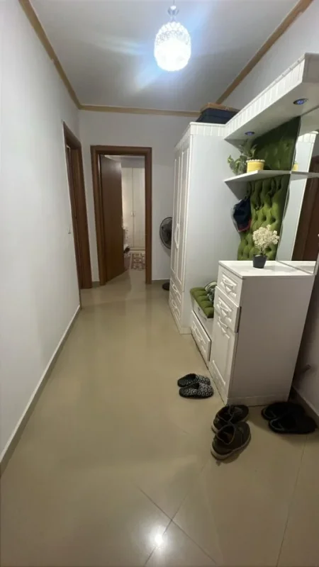 Tirane, shitet apartament 2+1 Kati 2, 95 m² 115.000 € (Casa Italia)
