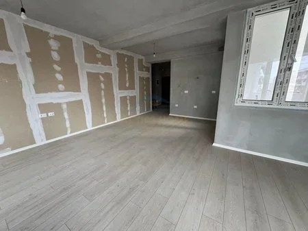 Tirane, shitet apartament 2+1 Kati 5, 125 m² 208.000 € 