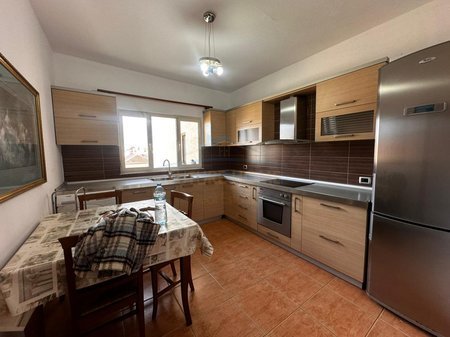 Tirane, jepet me qera apartament 1+1 Kati 6, 85 m² 550 € 