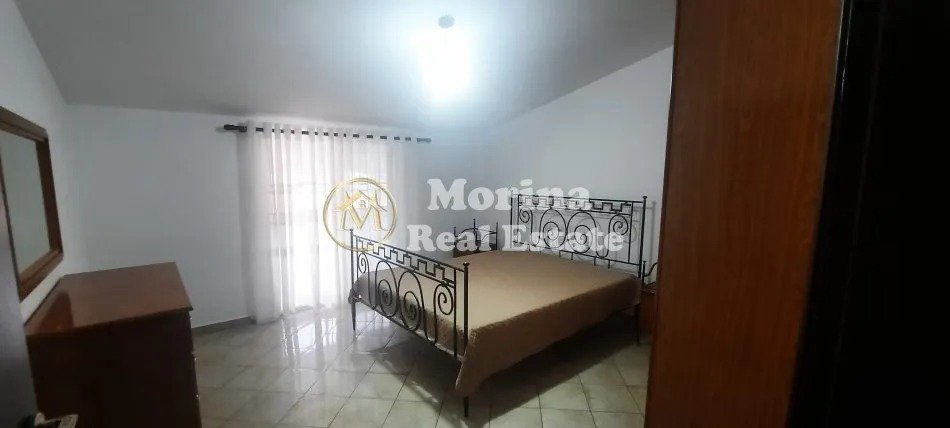 Tirane, jepet me qera Vile 2+1 Kati 2, 100 m² 650 € (Bulevardi Zogu I)