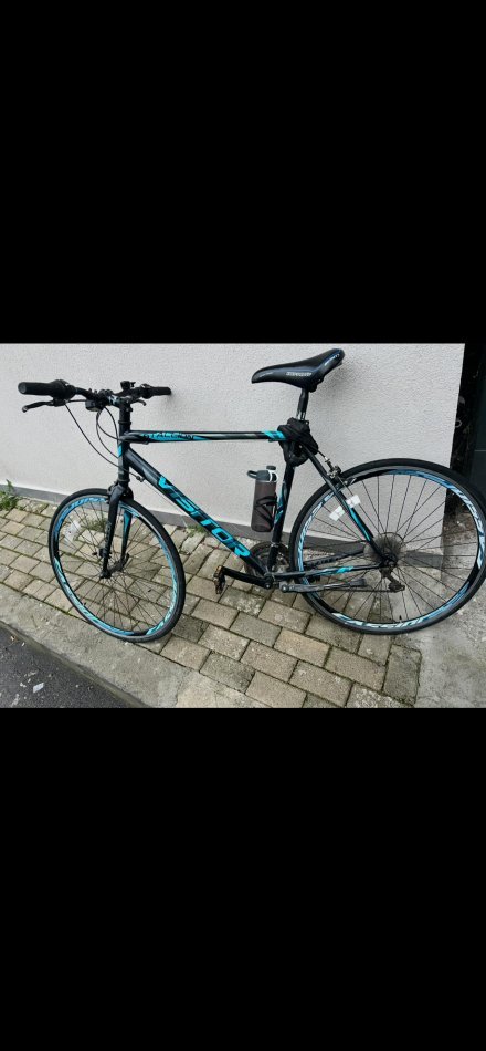 Tirane, njoftim biciklete VISITOR blu e errët 200 €