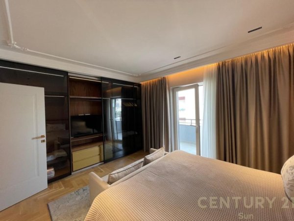 Tirane, jepet me qera apartament 2+1+Ballkon Kati 5, 163 m² 1.750 € (Kopshti Zologjik)