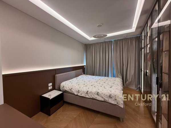Tirane, jepet me qera apartament 2+1+Ballkon Kati 6, 133 m² 3.000 € (Lake View)