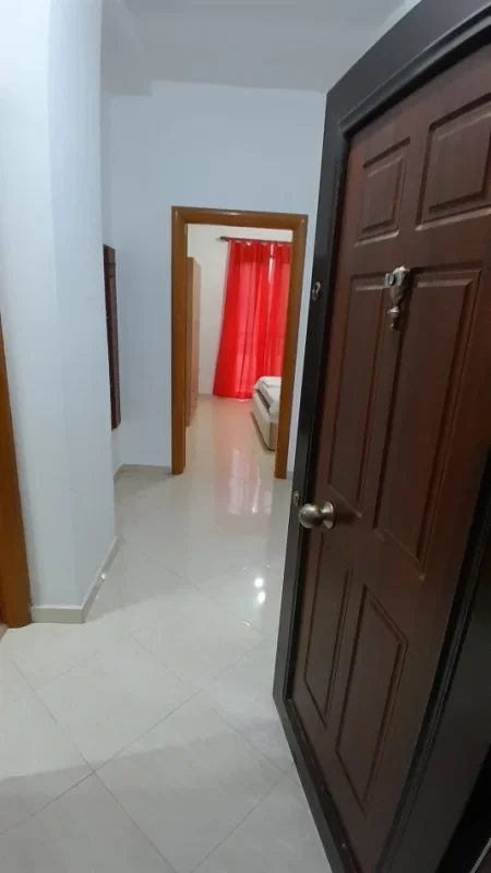 Tirane, jap me qera apartament 2+1+Aneks+Ballkon Kati 2, 76 m² 400 € (Rr. Thesarit te SPAR)
