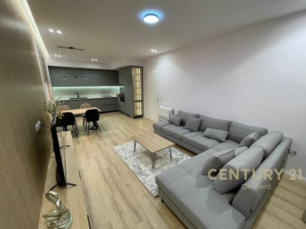Tirane, jepet me qera apartament 2+1 Kati 6, 126 m² 1.500 € (Liqeni thate)