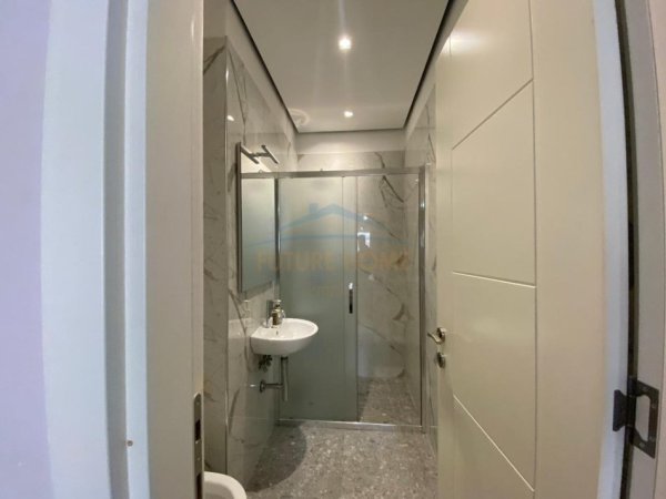 APARTAMENT 2+1+POST PARKIMI ME QERA, KOMUNA E PARISIT