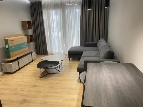 Tirane, jepet me qera apartament 1+1+Ballkon Kati 2, 70 m² 600 € (don bosko)