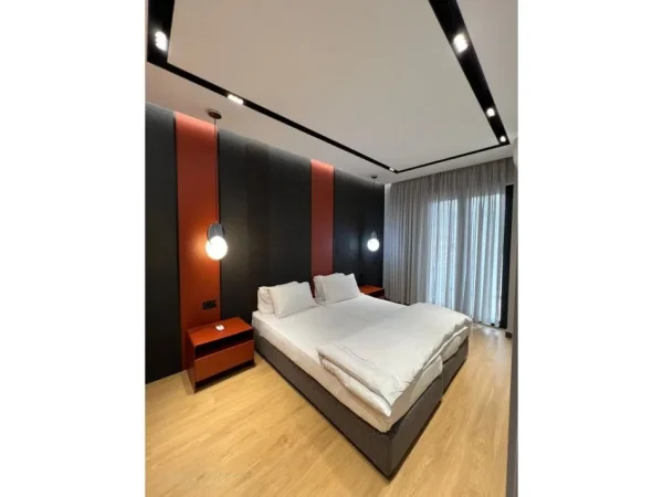 Tirane, jepet me qera apartament 2+1 Kati 6, 77 m² 1.700 € (Qender)