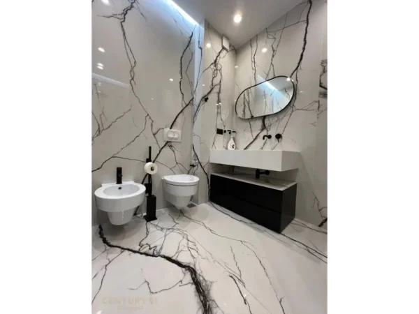 Tirane, jepet me qera apartament 2+1 Kati 6, 77 m² 1.700 € (Qender)