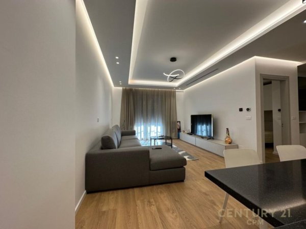 Tirane, shitet apartament Kati 2, 100 m² 270.000 € (Teg)