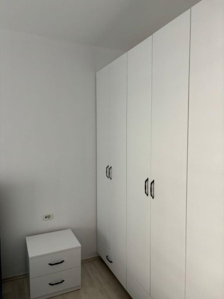 Tirane, jepet me qera apartament 3+1+Ballkon Kati 4, 120 m² 800 € (Don Bosko)