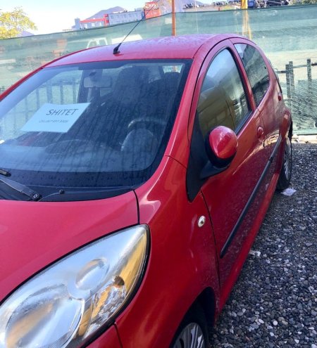 Tirane, shes makine Citroen c1 Nafte, e kuqe manuale 3.100 €