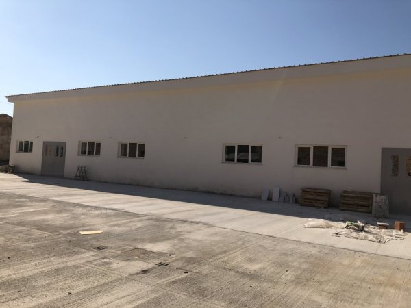 Durres, jepet me qera magazine Kati 0,