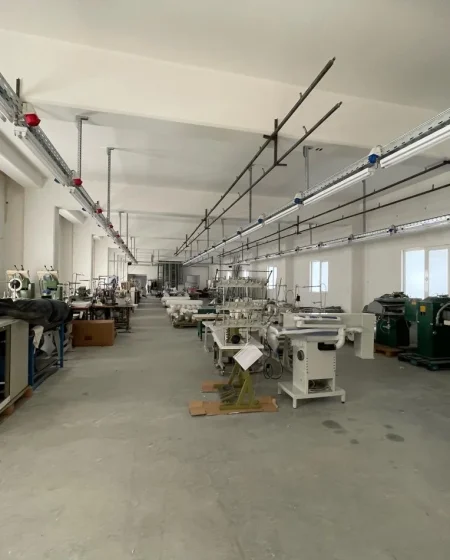 Durres, shes Makineri qepse / artikuj Fasonerie