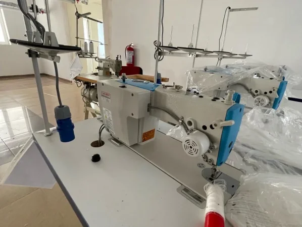 Durres, shes Makineri qepse / artikuj Fasonerie