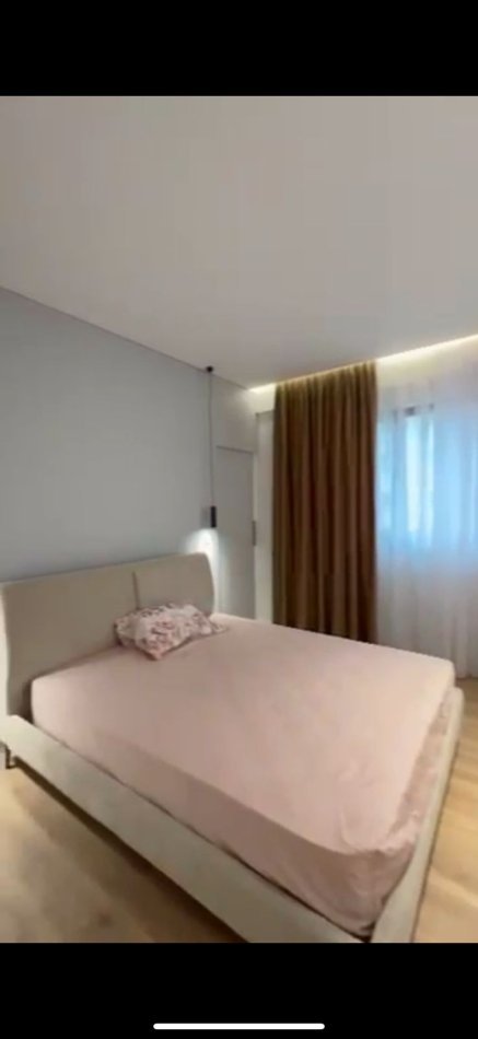 Tirane, shitet apartament 2+1 , 265.000 € 