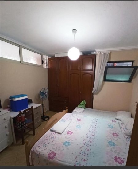 Tirane, shes apartament 2+1+Ballkon Kati 8, 77 m² 135.001 € (Rr. 5 maji tiran)