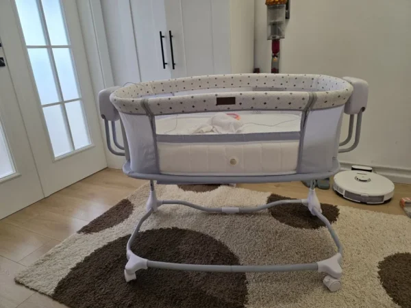 Tirane, shes 200 €