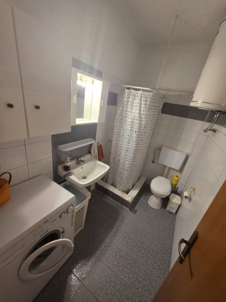 Greqi, shitet apartament 1+1 +Ballkon,42м2, 80.000 €