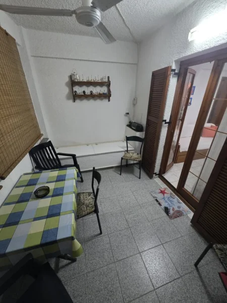 Greqi, shitet apartament 1+1 +Ballkon,49м2, 80.000 €