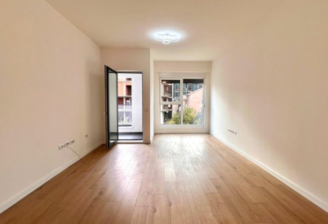 Me Qera (Banim & Zyre): 2+1+2wc &Ballkon📍Bulevardi i Ri - Kompl. Marga 2 (Rr. Filip Jano) 100% i Ri | 60,000Leke/Muaj