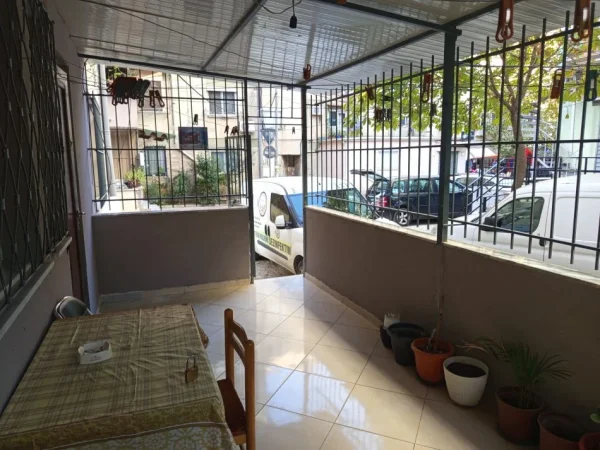 Tirane, jepet me qera apartament 3+1+Aneks+Ballkon Kati 0,