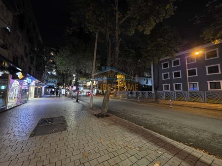 Tirane, shitet apartament 2+1 Kati 4, 65 m² 152.000 € 