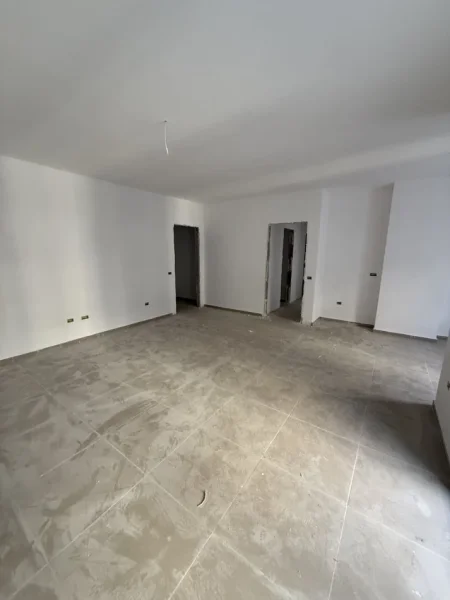 Tirane, shitet apartament 2+1+Ballkon Kati 2, 112 m² 115.000 € (Univers City 1025€/m2 I Perfunduar Okazion)