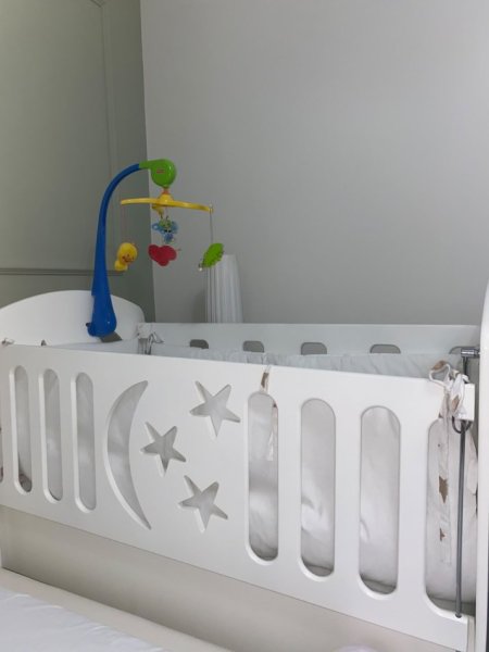 Tirane, shes Shitet krevat per femije 150 €