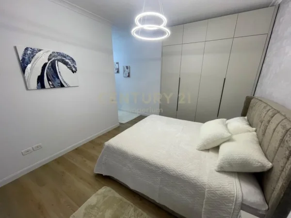 Tirane, shitet apartament 2+1+Aneks+Ballkon Kati 4, 101 m² 173.000 € (Astir)